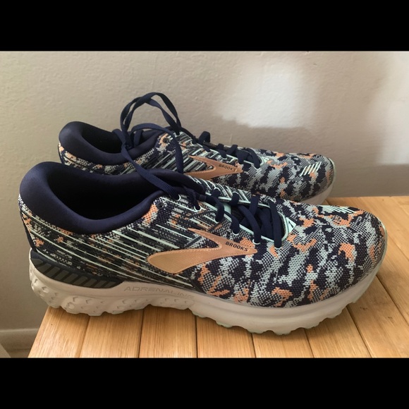 brooks adrenaline gts 44.5